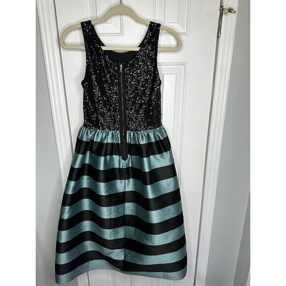 LEIFSDOTTIR Anthropoligie Stripes Sequin Fit & Flare Black Teal Dress Size 4 - Picture 8 of 12